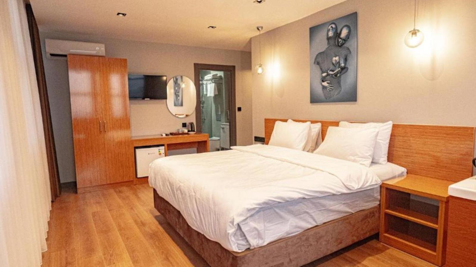 Elite Marmara Pansiyon Camlica อิสตันบูล ภายนอก รูปภาพ